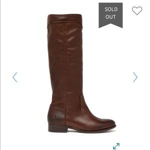 NWOT Frye Cara Roper Med. in Chocolate